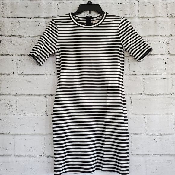 Aritzia Sunday Best Striped Dress Black White - Picture 1 of 10
